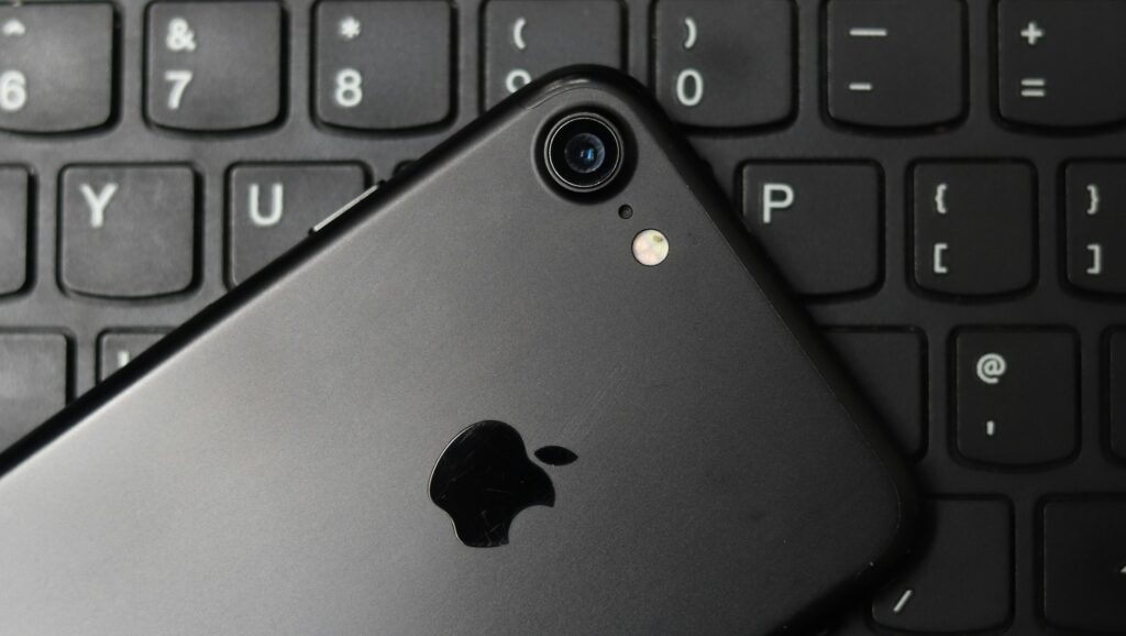 Apple Issues Patch For IPhones To Combat DarkSword Spyware