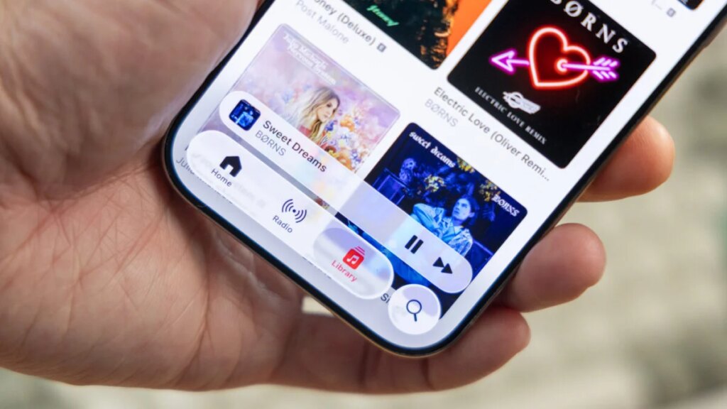 Apple Offers Rare Olive Branch to Liquid Glass Haters