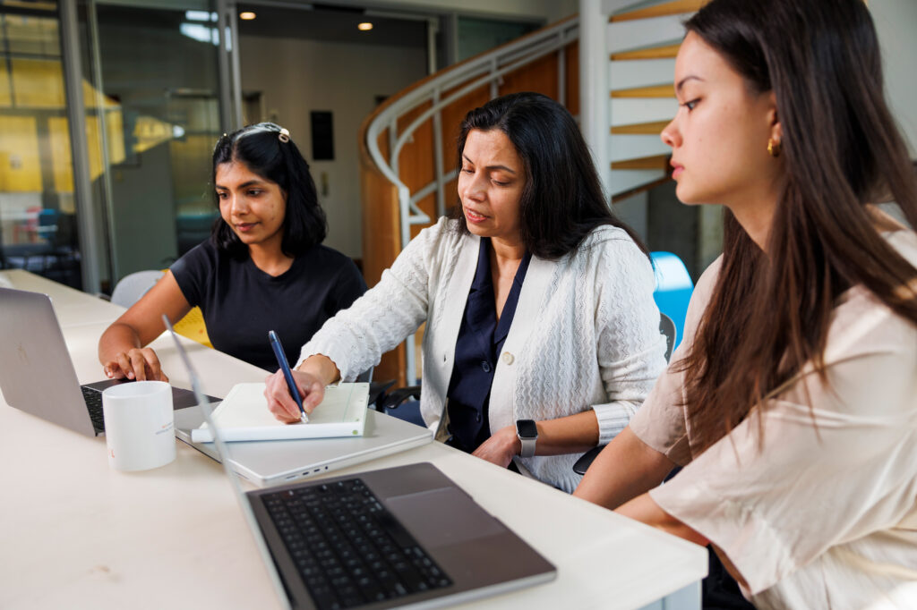 Enabling privacy-preserving AI training on everyday devices | MIT News