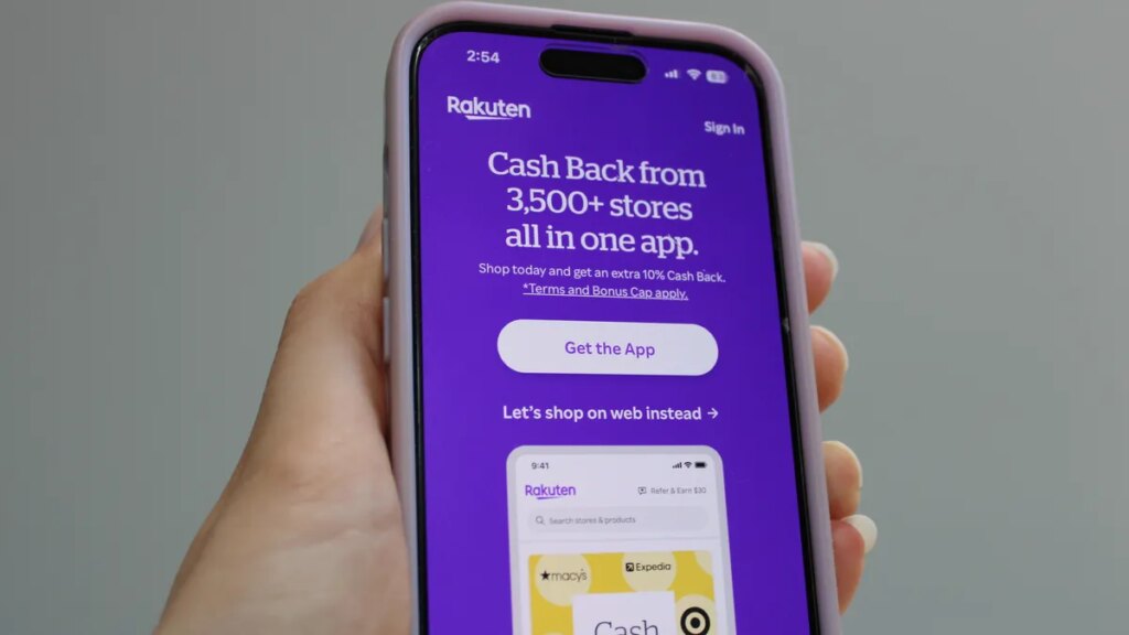 I've earned nearly $700 just by using Rakuten - here's how I did it