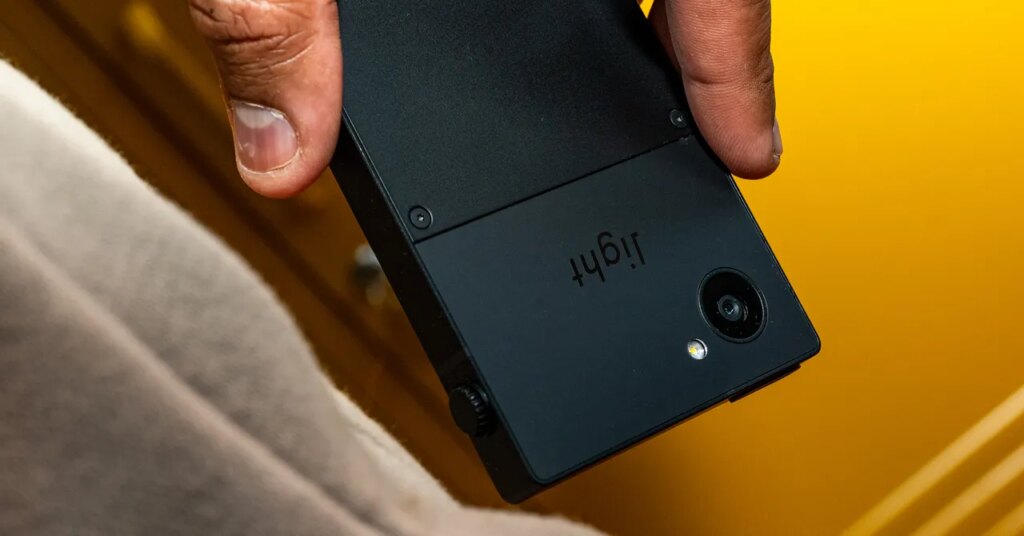 Light Phone Is Making Its Dumb Phone More Useful With Third-Party ‘Tools’