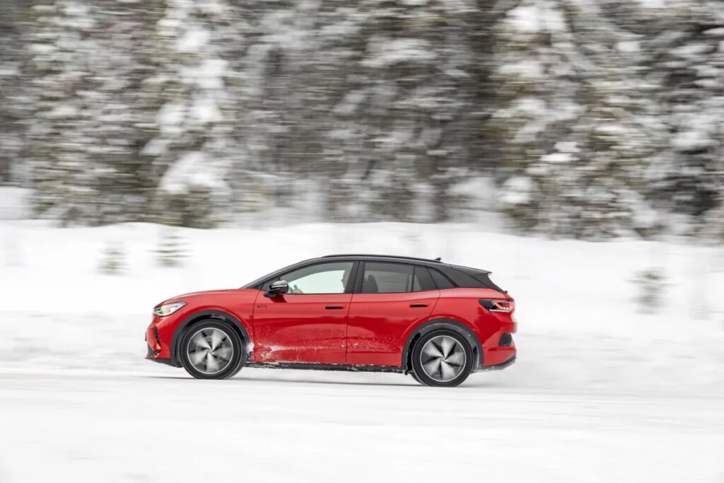 Volkswagen ID.4 GTX on a snowy road