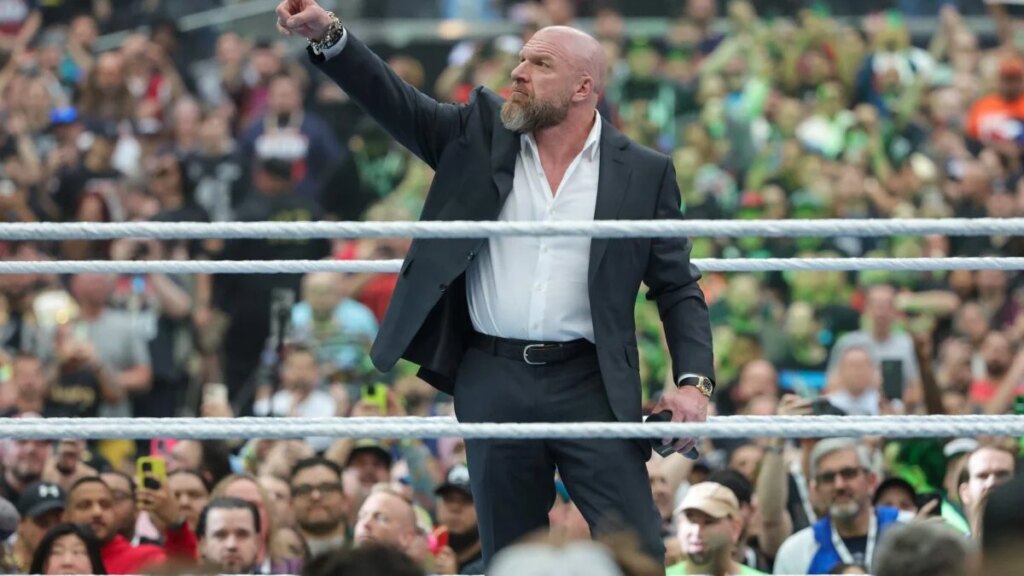 WWE Videos Made by a Glitching AI That Sounds Like It’s Being Strangled Are the Future of Entertainment